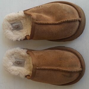 UGG Keegan slide cozy fuzzy sleepers chestnut size 13